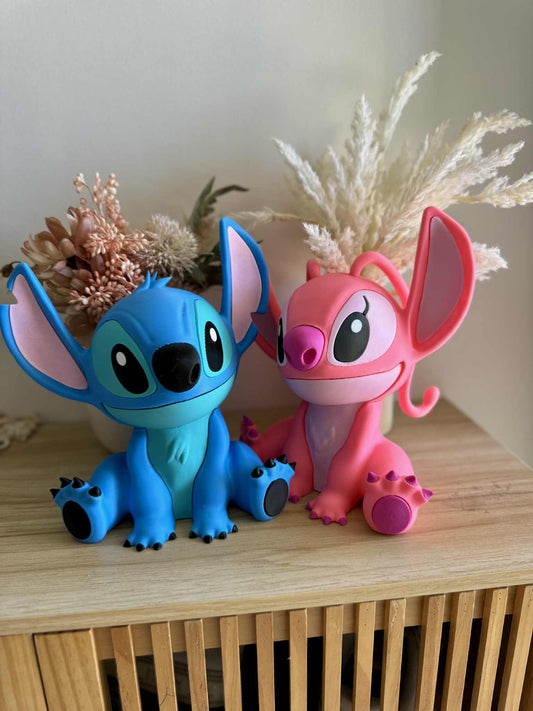 Blue and Pink Alien couple